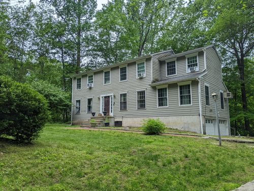 27 Katrina Cir, Bethel, CT, 06801-3310 | Card Image