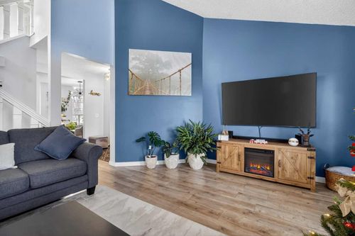 77 Summerfield Rd Se, Airdrie, AB, T4B1X8 | Card Image