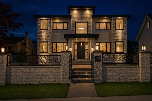 8061 11th Avenue, Burnaby, BC, V3N2N8 | Card Image