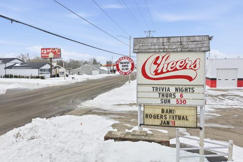 3823 N Broadway Avenue, Muncie, IN, 47303 | Card Image