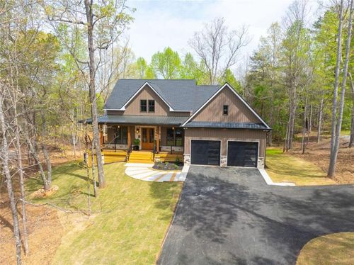 1050 Rainbow Cir, Cleveland, GA, 30528-3260 | Card Image