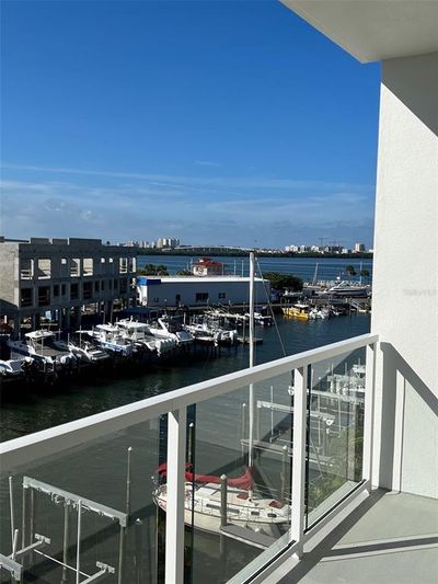 401 - 920 N Osceola Avenue, Condo with 2 bedrooms, 2 bathrooms and null parking in Clearwater FL | Image 2