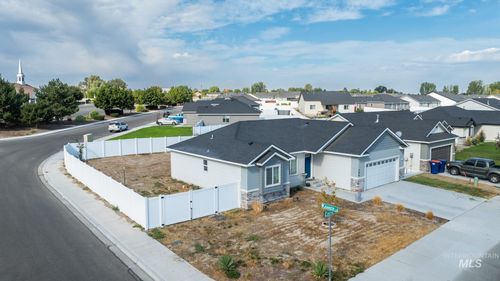 1-796 Cortni Dr, Twin Falls, ID, 83301-8563 | Card Image