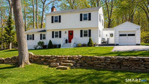 27 Brewster Dr, Gales Ferry, CT, 06335-1005 | Card Image