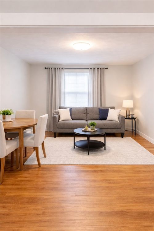 408-410 Wood St, Bristol, RI, 02809-2308 | Card Image