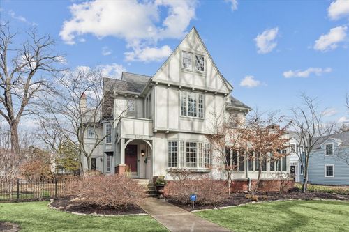 2423 Harrison St, Evanston, IL, 60201-2147 | Card Image