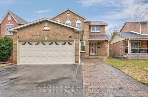9 Brennan Rd, Ajax, ON, L1T2G1 | Card Image