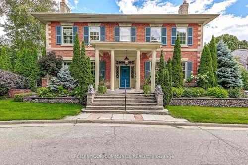 54 Cricklewood Cres, Thornhill, ON, L3T4T9 | Card Image