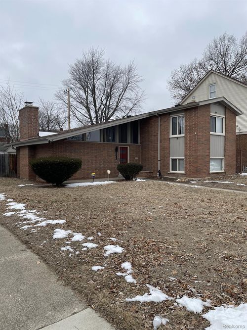16503 Linwood St, Detroit, MI, 48221-3124 | Card Image