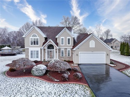 95 Guygrace Ln, Webster, NY, 14580-2253 | Card Image