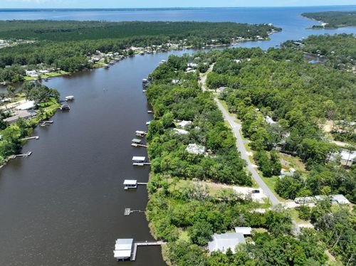 4 E Bayou Forest Dr, Freeport, FL, 32439-4536 | Card Image