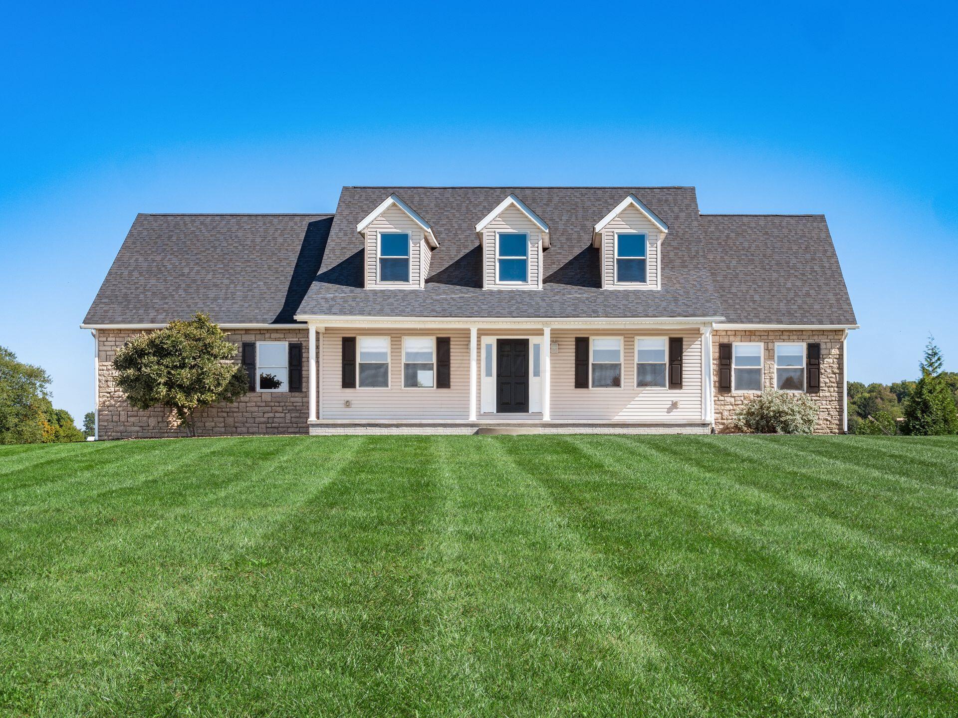 Dutch Ridge Way, Johnstown, OH 43031