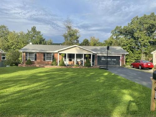 435 Gilfillan St, Franklin, PA, 16323-2929 | Card Image