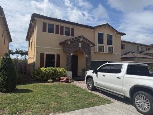 16564 Sw 43rd St, Miami, FL, 33185-4574 | Card Image