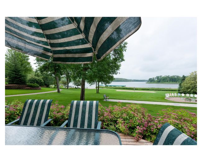 Sip drinks and grab a lunch outside overlooking the lake at the St. Francis House | Image 95
