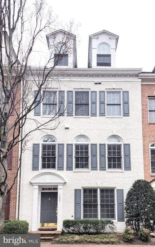 1609 Leeds Castle Dr, VIENNA, VA, 22182-5510 | Card Image