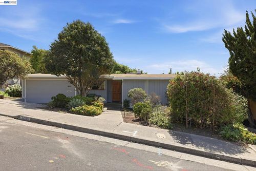 1649 Julian Dr, El Cerrito, CA, 94530 | Card Image