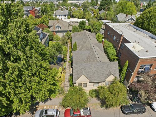 2475 Nw Raleigh St, Portland, OR, 97210-2643 | Card Image