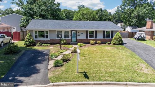 1023 S Hoga Rd, STERLING, VA, 20164-5110 | Card Image