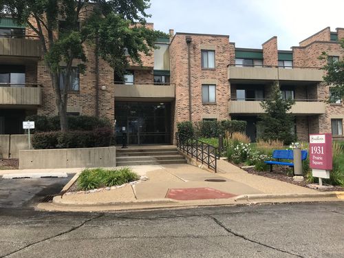 234-1931 Prairie Sq, Schaumburg, IL, 60173-4136 | Card Image