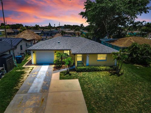 4946 Blue Heron Dr, New Port Richey, FL, 34652-4404 | Card Image