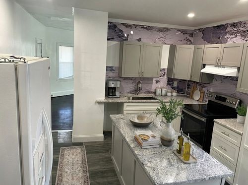 apt-1-49 Carpenter St, Attleboro, MA, 02703-4090 | Card Image