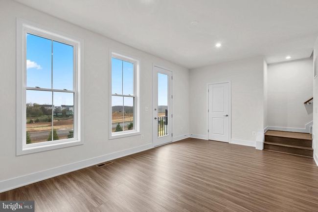 123 Galaxy Pl, Townhouse with 3 bedrooms, 4 bathrooms and null parking in STEPHENSON VA | Image 19