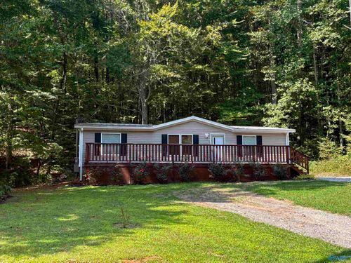 110 Blowing Cave Rd, Gurley, AL, 35748-9480 | Card Image