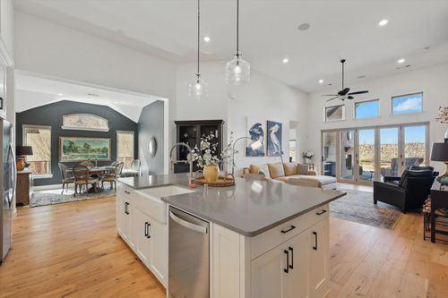 204 Big Sky Cir, Northlake, TX, 76226-2752 | Card Image