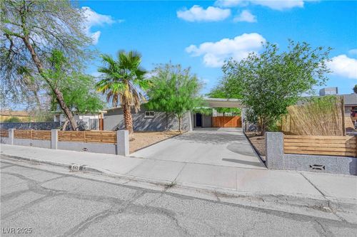 942 Westminster Ave, Las Vegas, NV, 89119-1360 | Card Image