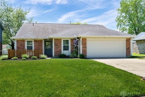 6214 Shull Road, Huber Heights, OH, 45424 | Card Image
