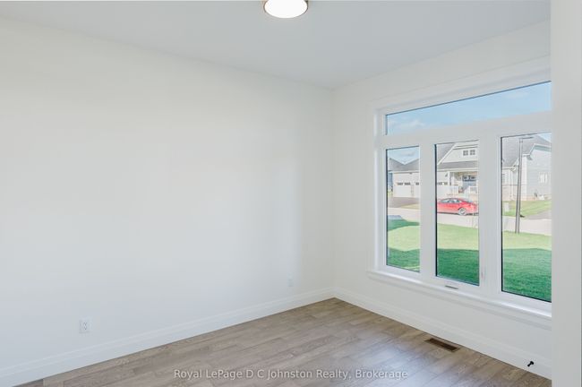 546 Algonquin Trail, House other with 2 bedrooms, 2 bathrooms and 4 parking in Grey ON | Image 13