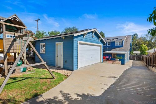 409 S Tulip St, Escondido, CA, 92025 | Card Image