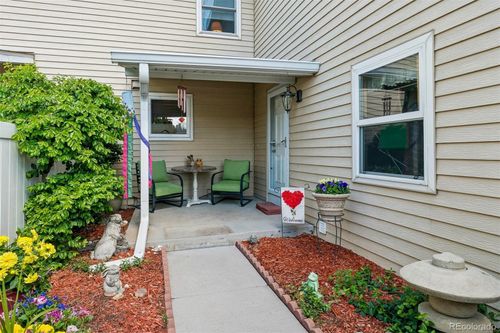 e-2446 S Vaughn Way, Aurora, CO, 80014-2077 | Card Image