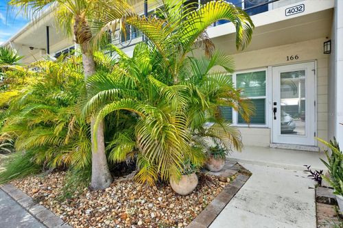 166-4032 57th St N, Kenneth City, FL, 33709-5435 | Card Image