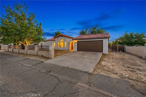 40251 Fieldspring St, Palmdale, CA, 93591-3022 | Card Image