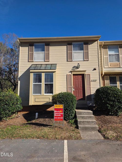 1717 Kayla Ct, Raleigh, NC, 27606-2752 | Card Image
