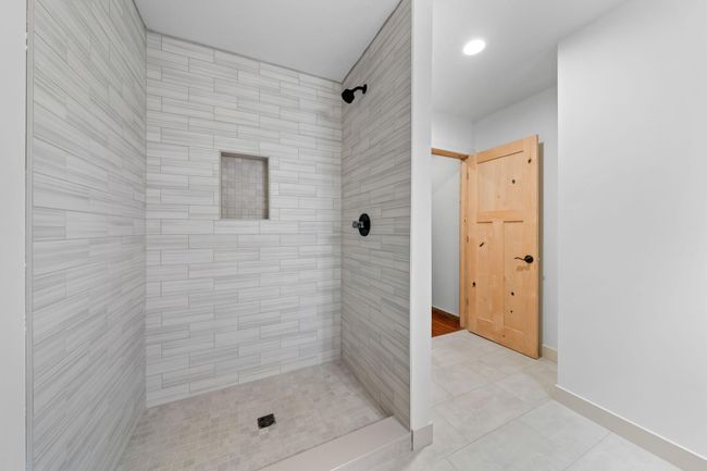 UNIT-1 - 8087 Pine Point Rd, Townhouse with 5 bedrooms, 4 bathrooms and null parking in Lake Shore MN | Image 35
