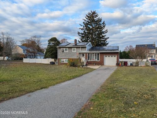 21 Butler Blvd, Bayville, NJ, 08721-3001 | Card Image