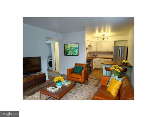 apt-202-2004 38th St Se, WASHINGTON, DC, 20020-2436 | Card Image