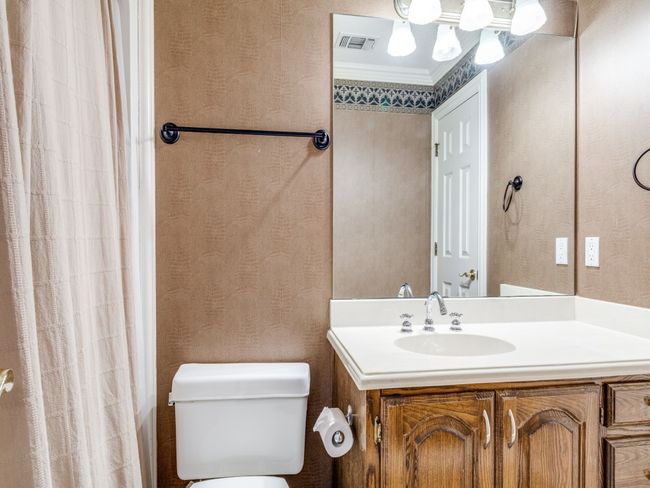 210 Private Road 1543, House other with 4 bedrooms, 4 bathrooms and null parking in Bridgeport TX | Image 33