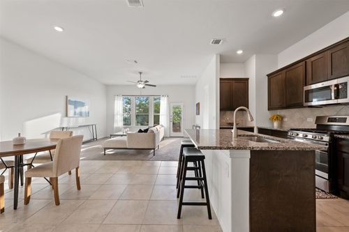 40-13002 Stanford Dr, Austin, TX, 78748-4413 | Card Image