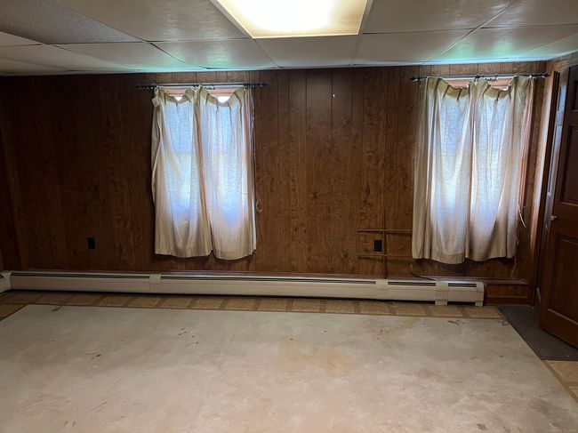 33 Prindle Ave, House other with 4 bedrooms, 1 bathrooms and null parking in Ansonia CT | Image 37