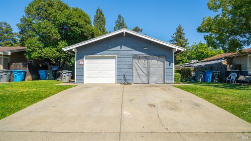 148 Woodbury Circle, Vacaville, CA, 95687 | Card Image