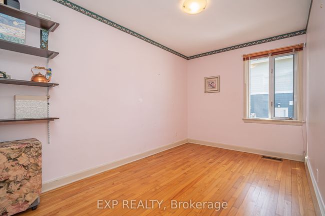 76 Cote Des Neiges Rd, House other with 2 bedrooms, 2 bathrooms and 2 parking in Nepean ON | Image 16