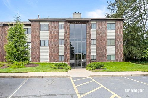 e-3406 Devonwood Hills Ne, Grand Rapids, MI, 49525 | Card Image