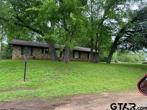 306 S Carolina St, Troup, TX, 75789-2133 | Card Image