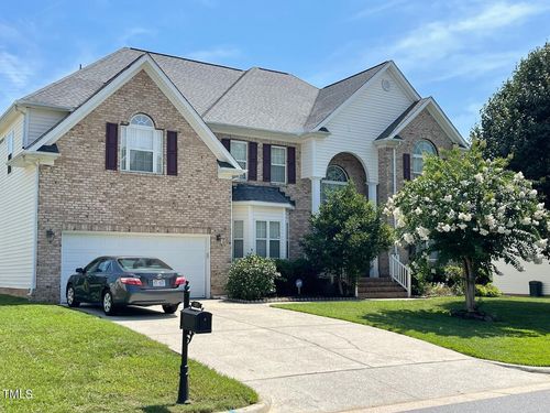 212 Plyersmill Rd, Cary, NC, 27519-6908 | Card Image
