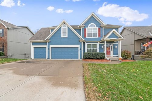 15875 Nw 122nd St, Platte City, MO, 64079-7302 | Card Image