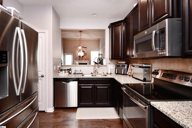 41 Irvington Dr, Townhouse with 3 bedrooms, 3 bathrooms and 2 parking in Greer SC | Image 10